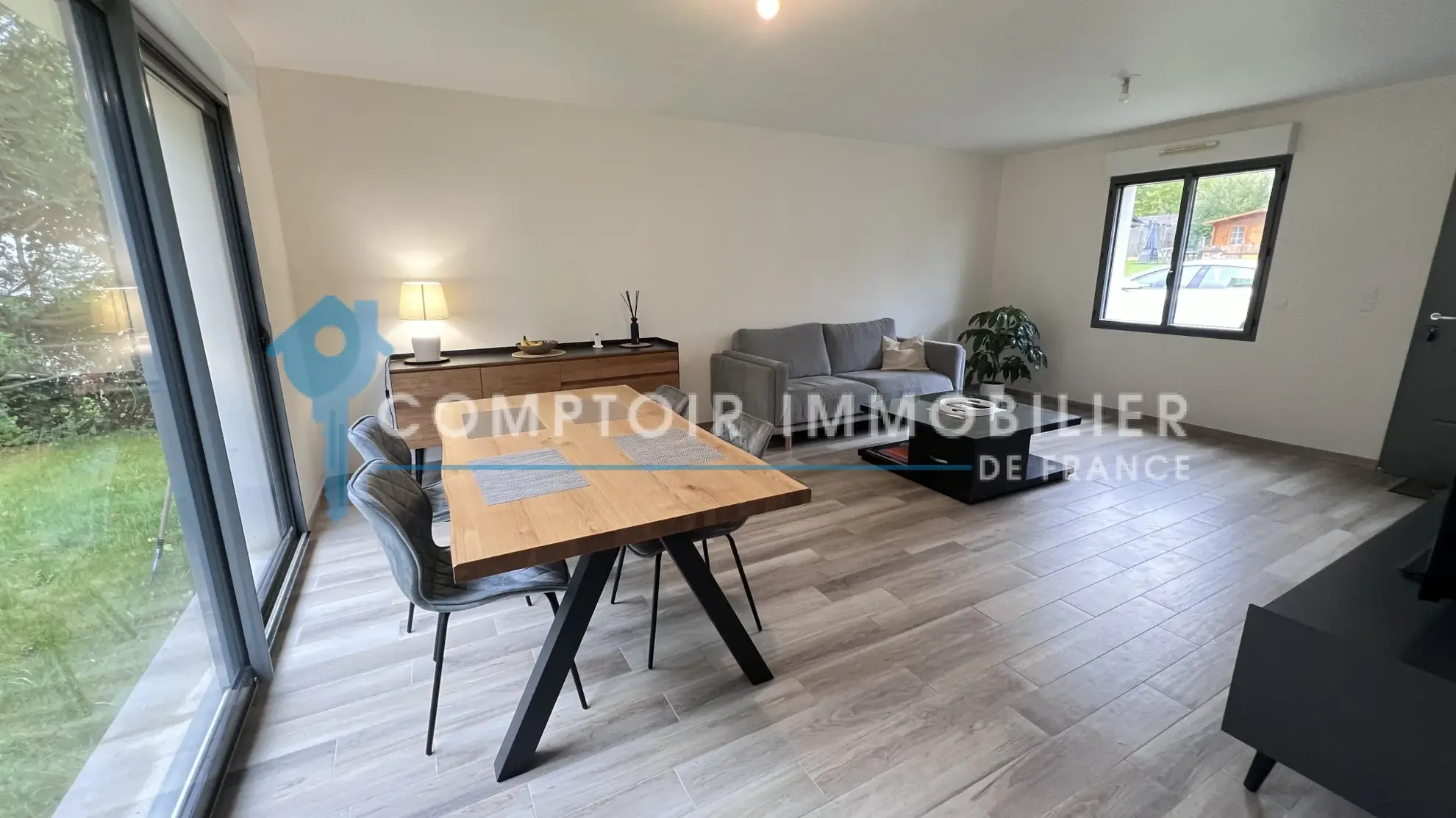 Maison neuve 3 chambres avec jardin à La Ferté-alais - Vente immobilière 