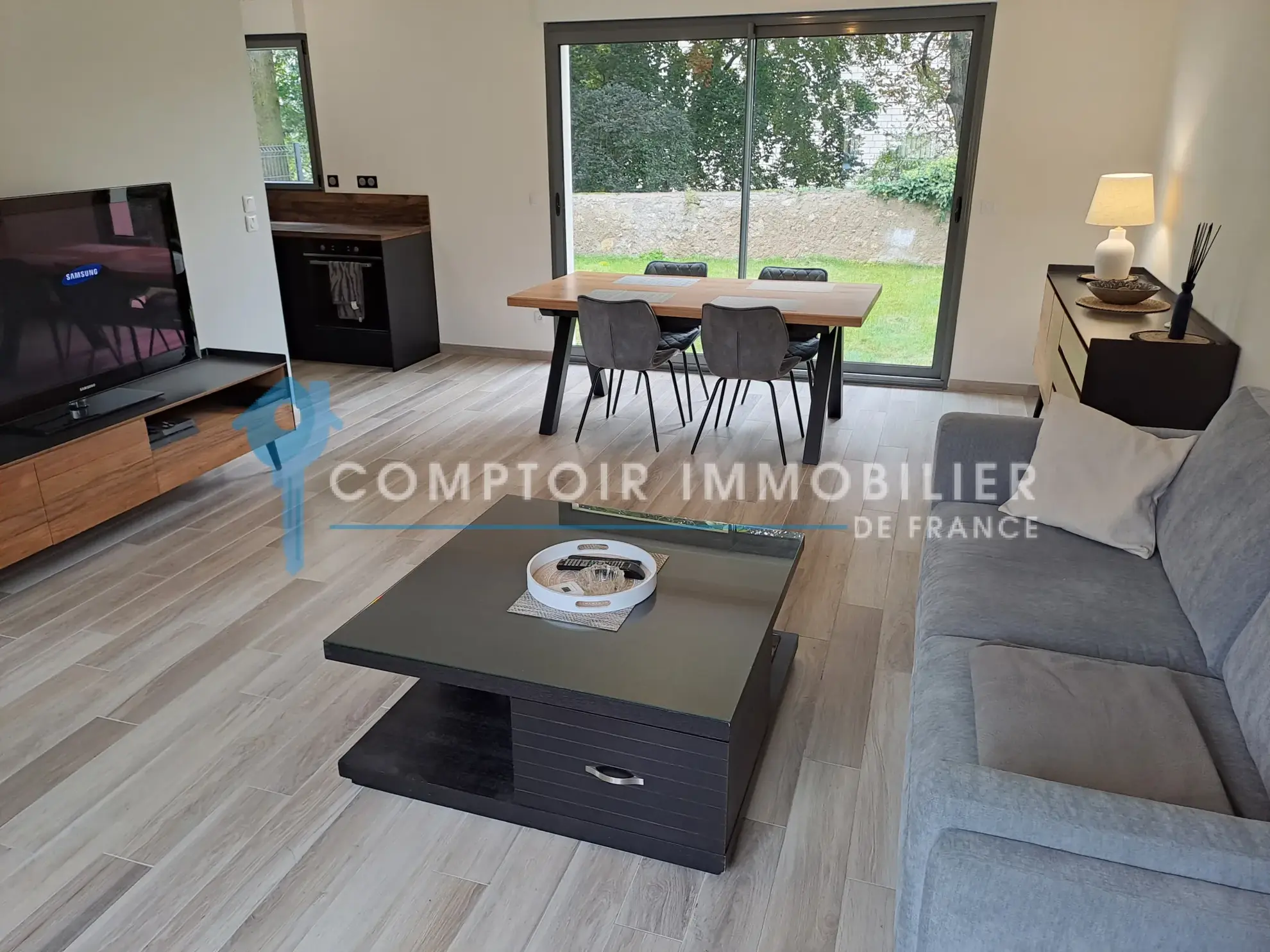 Maison neuve 3 chambres avec jardin à La Ferté-alais - Vente immobilière 