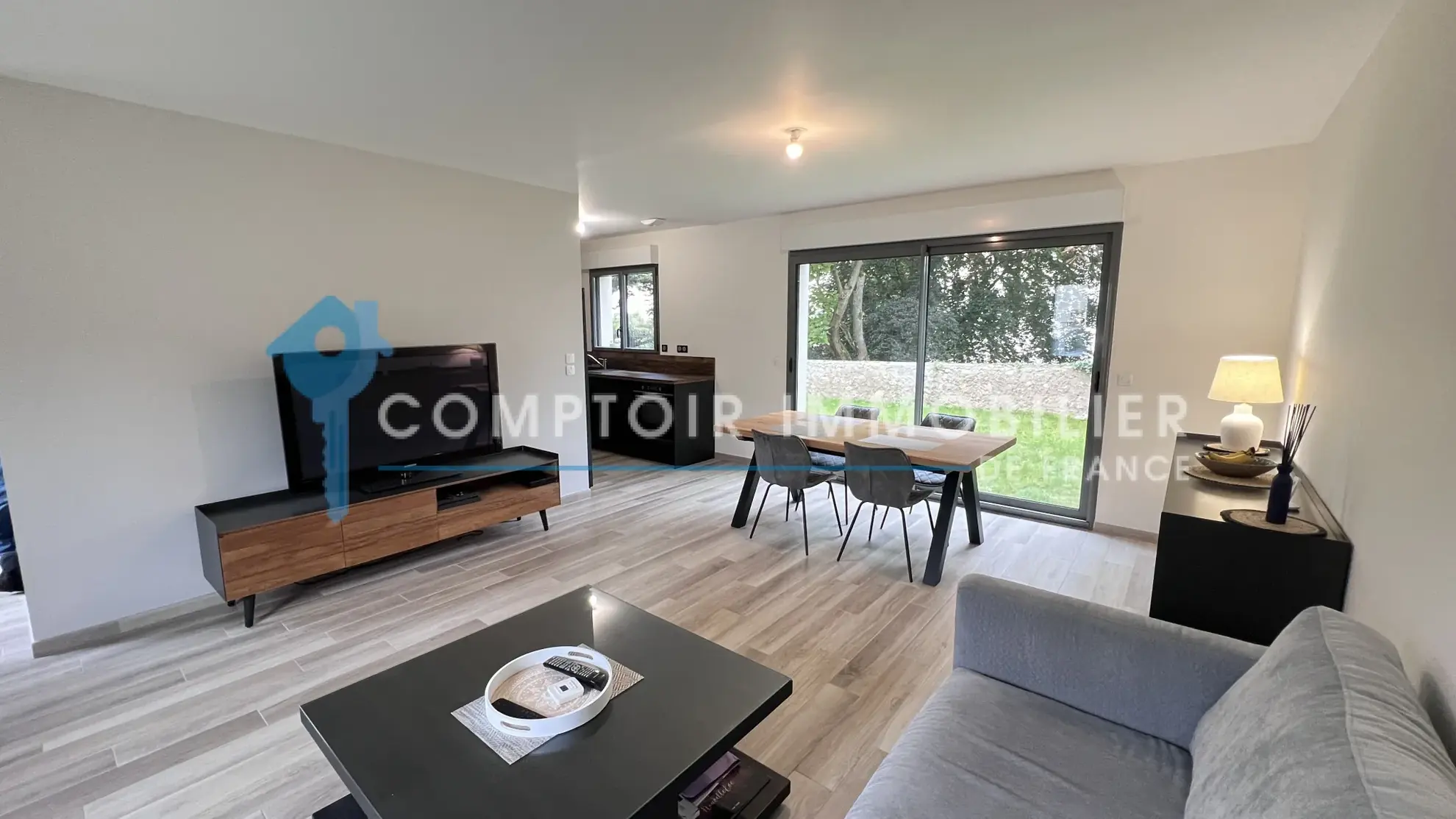 Maison neuve 3 chambres avec jardin à La Ferté-alais - Vente immobilière 