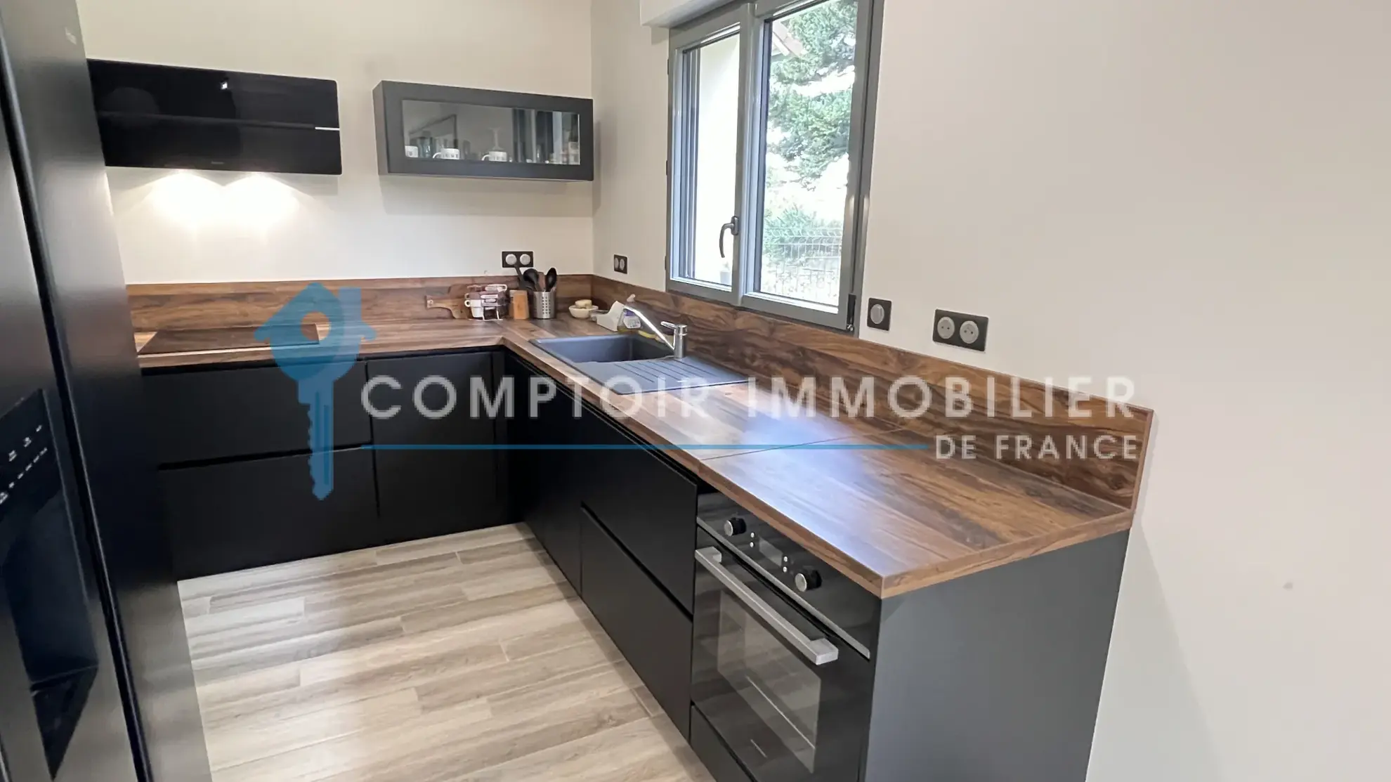 Maison neuve 3 chambres avec jardin à La Ferté-alais - Vente immobilière 
