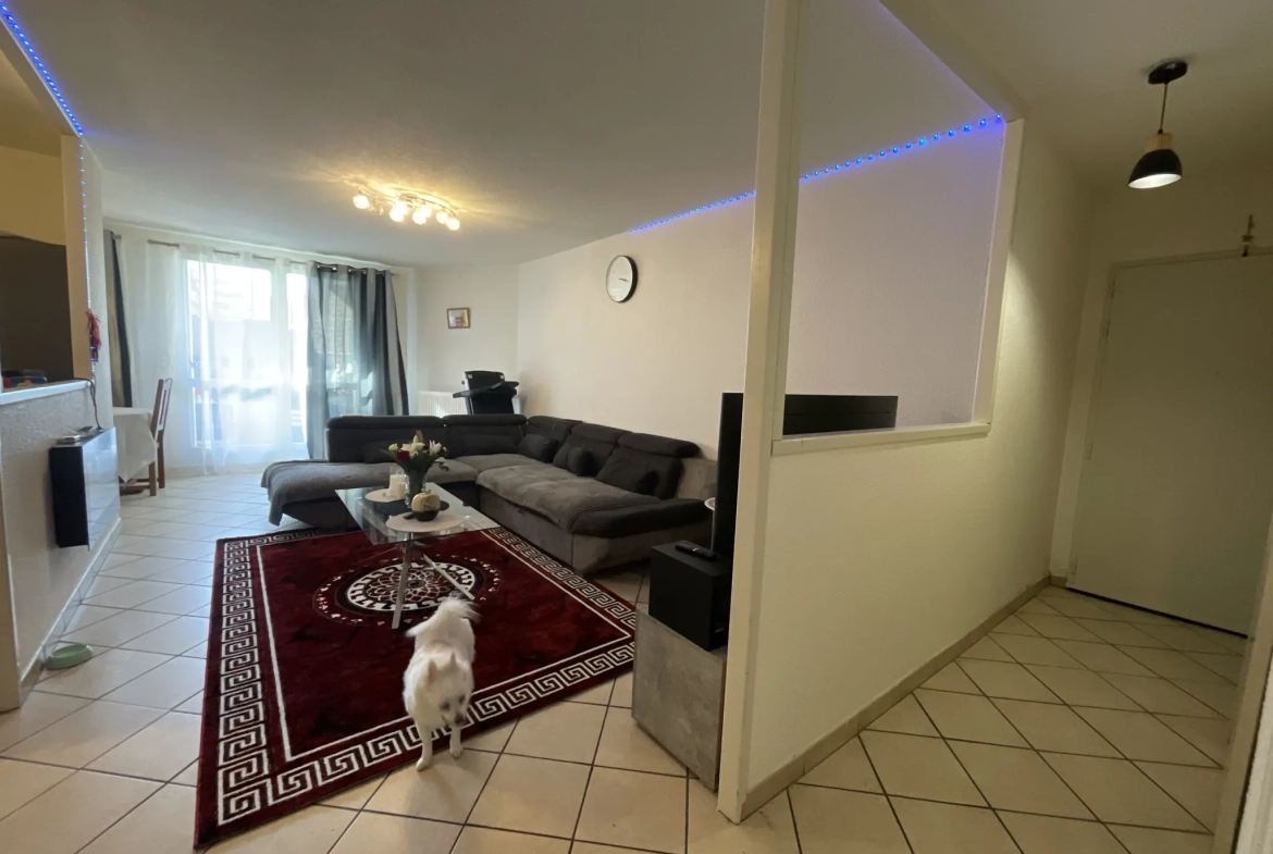 Appartement T4 avec garage à L’Isle d’Abeau - Opportunité d’investissement 