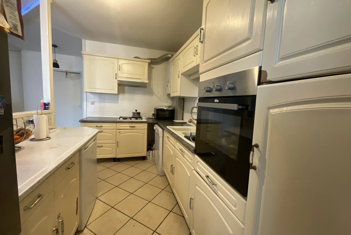 Appartement T4 avec garage à L’Isle d’Abeau - Opportunité d’investissement 