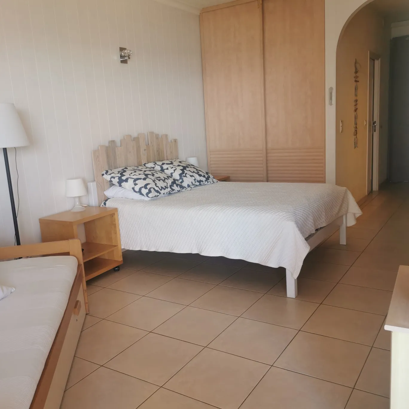 Charmant studio avec vue imprenable sur la mer à Moriani, excellent potentiel locatif 