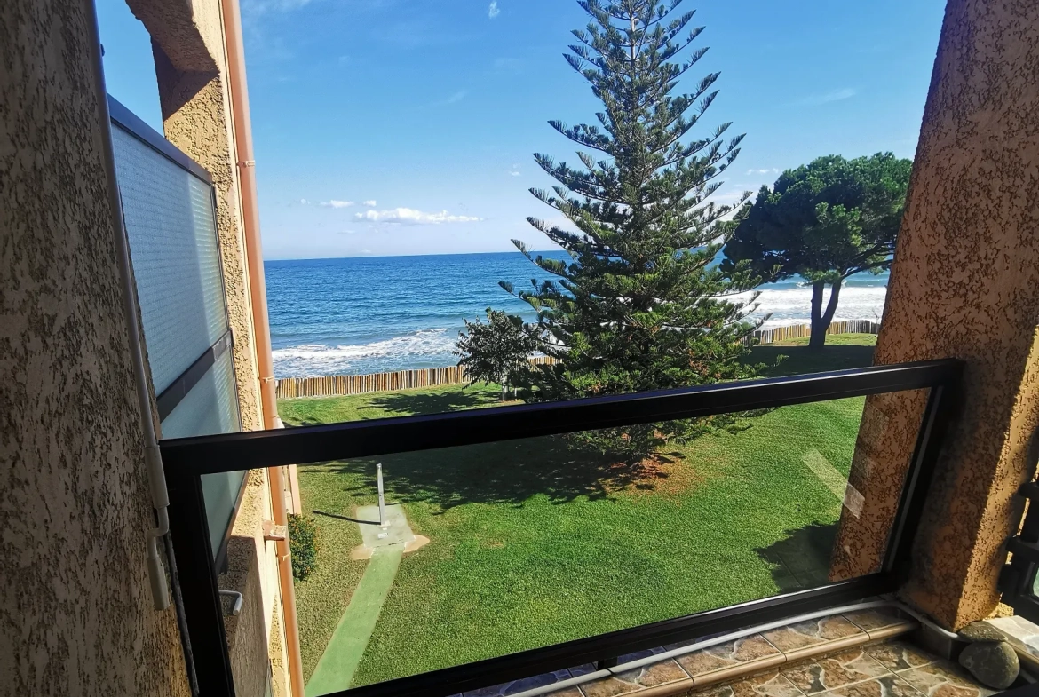 Charmant studio avec vue imprenable sur la mer à Moriani, excellent potentiel locatif 