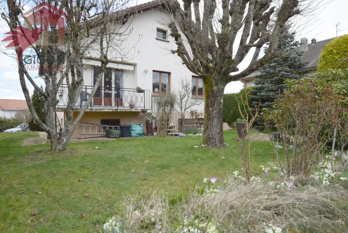 Maison lumineuse à Montbéliard avec jardin et garage - 73 m² 