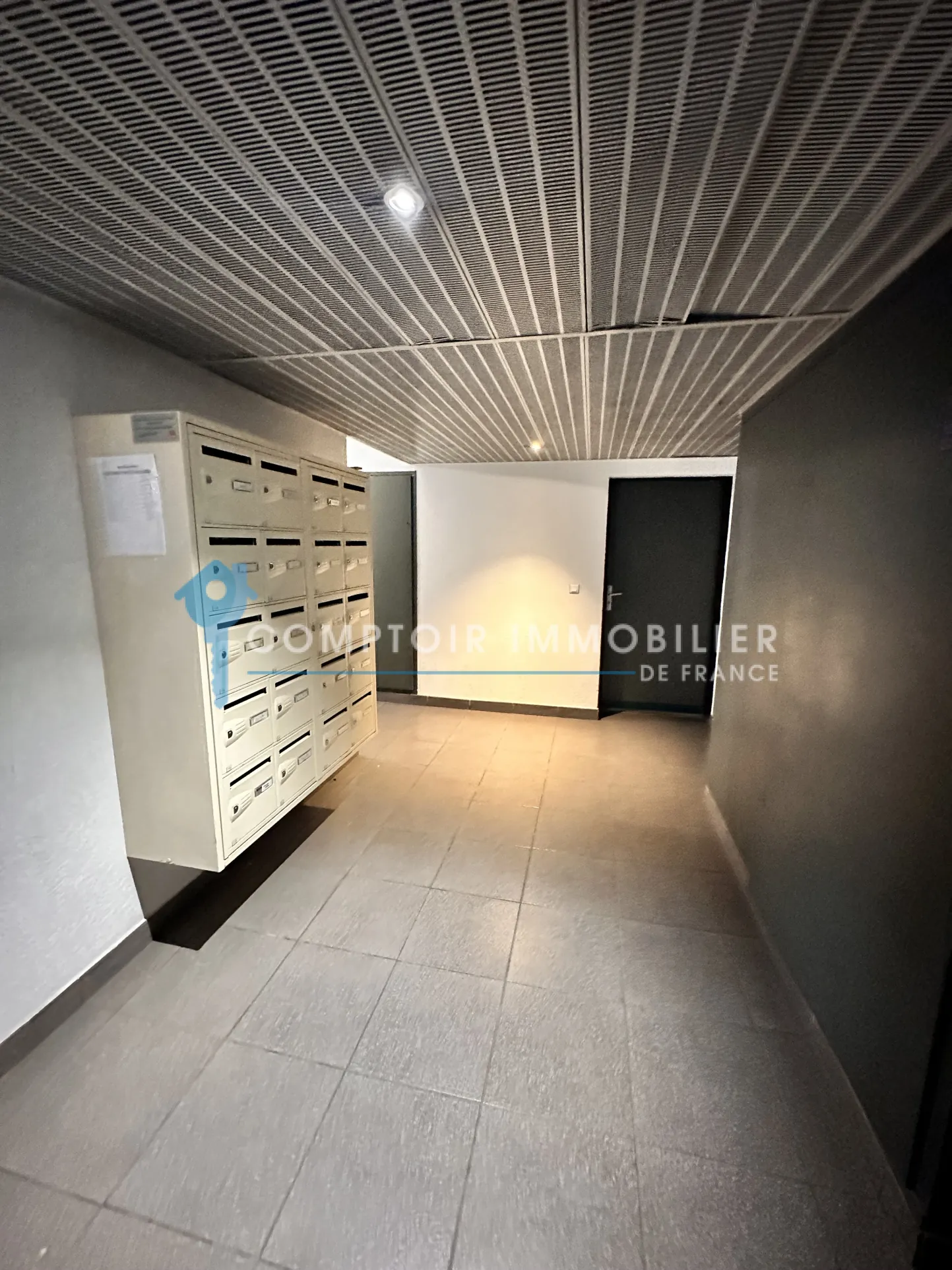 Studio lumineux à vendre à Montpellier-Arceaux – 20 m², résidence sécurisée près du centre-ville 