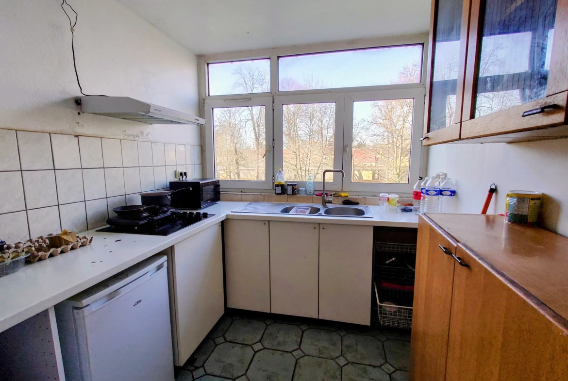 Appartement lumineux de 3 chambres à Évry - Investissement locatif idéal 
