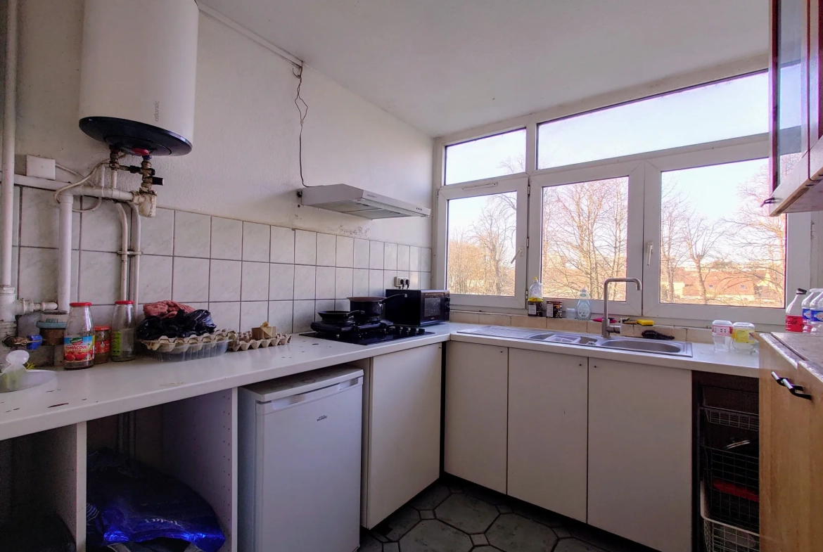 Appartement lumineux de 3 chambres à Évry - Investissement locatif idéal 