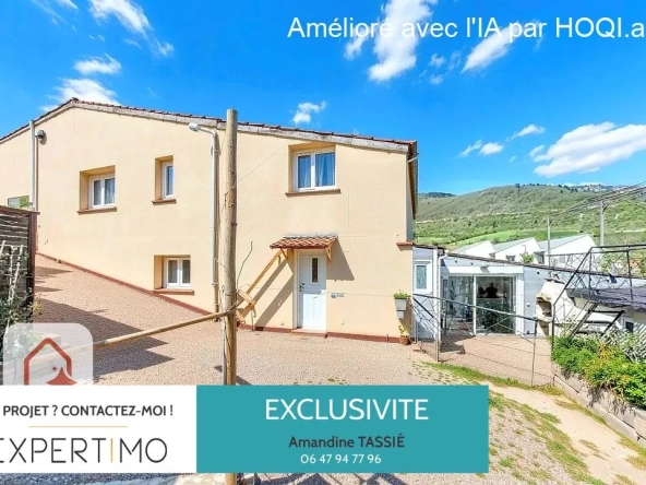 Maison avec vue exceptionnelle sur le roc Nantais à Nant - 3 chambres, jardin et confort moderne