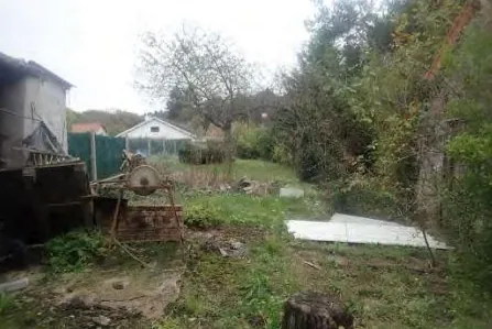 Maison T4 à vendre à Commentry - Vente aux enchères à partir de 40 000 € 
