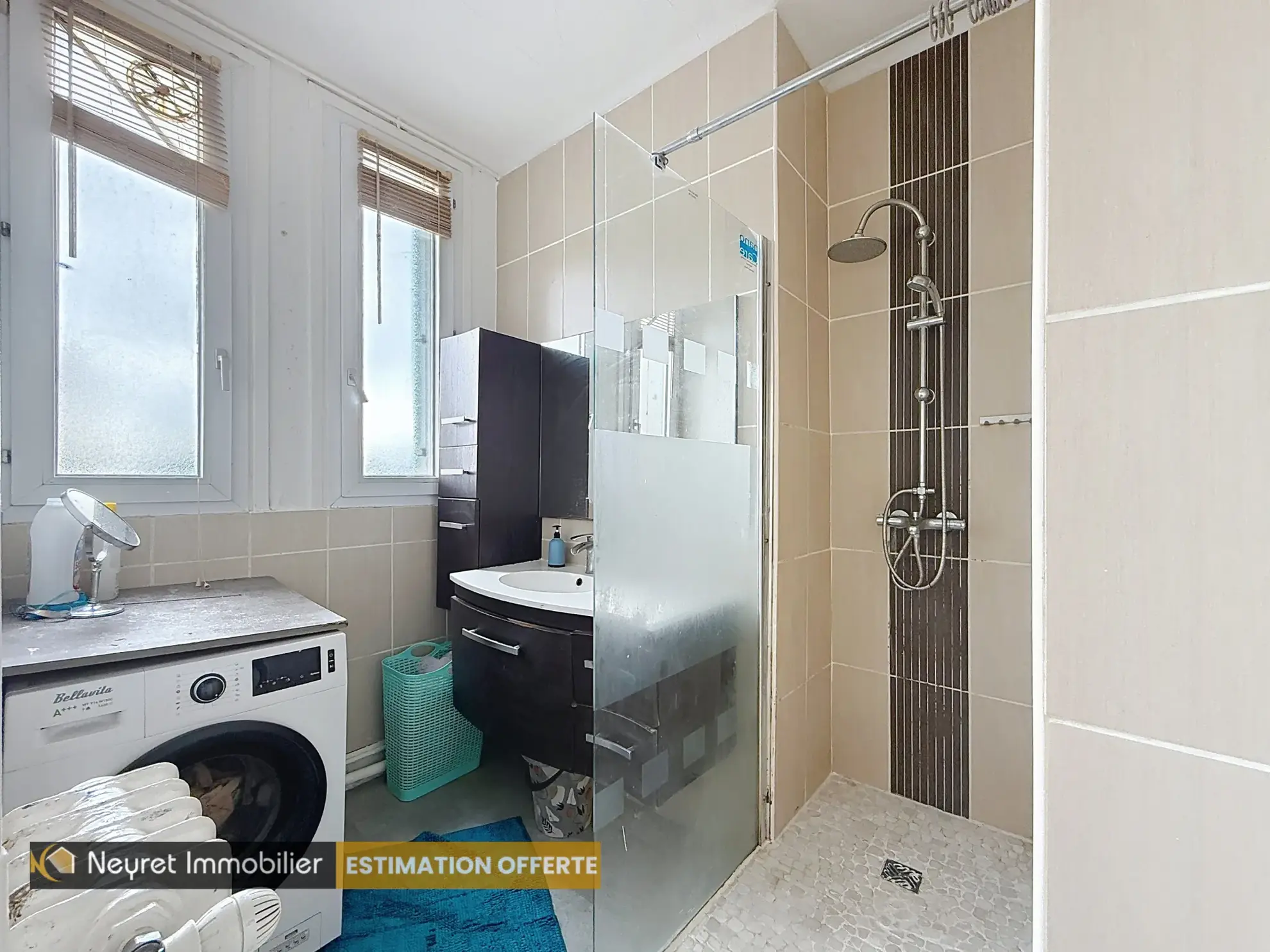 Appartement T4 à Saint-Étienne Montplaisir avec balcon et cave 