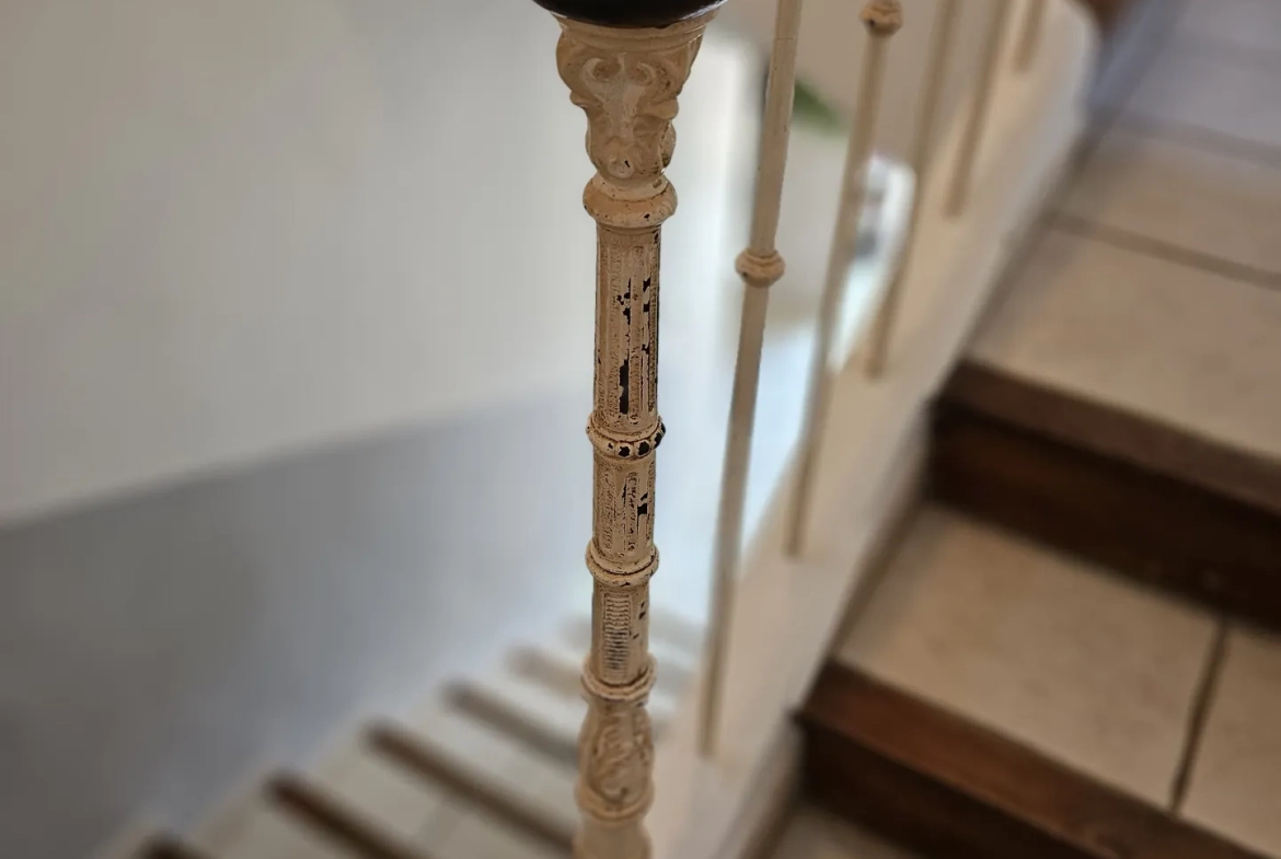 Maison ancienne de 110 m² avec cour privée dans le Luberon 