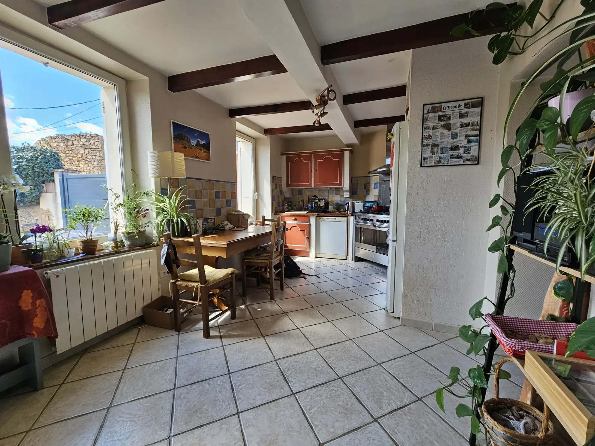 Maison ancienne de 110 m² avec cour privée dans le Luberon 