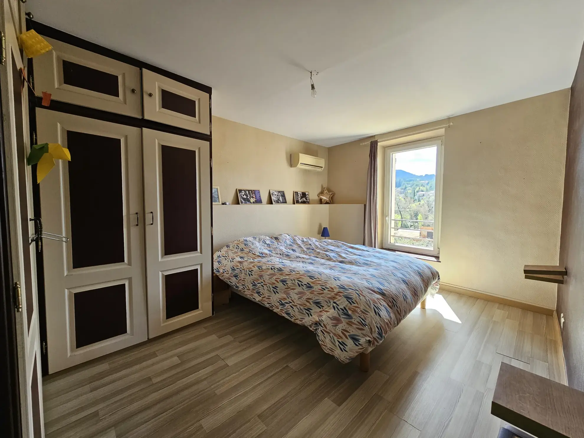 Maison ancienne de 110 m² avec cour privée dans le Luberon 