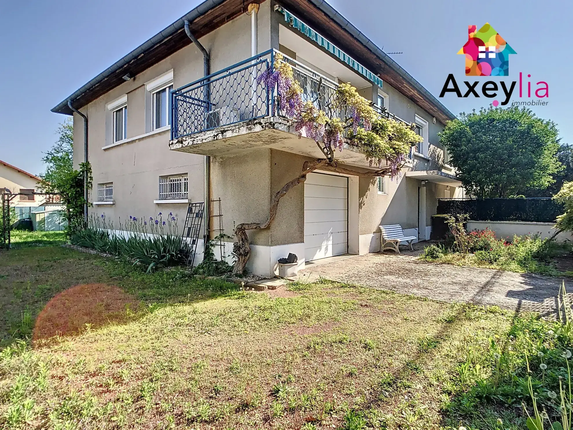 Maison 4 chambres avec terrain à Roanne, rénovée et spacieuse 