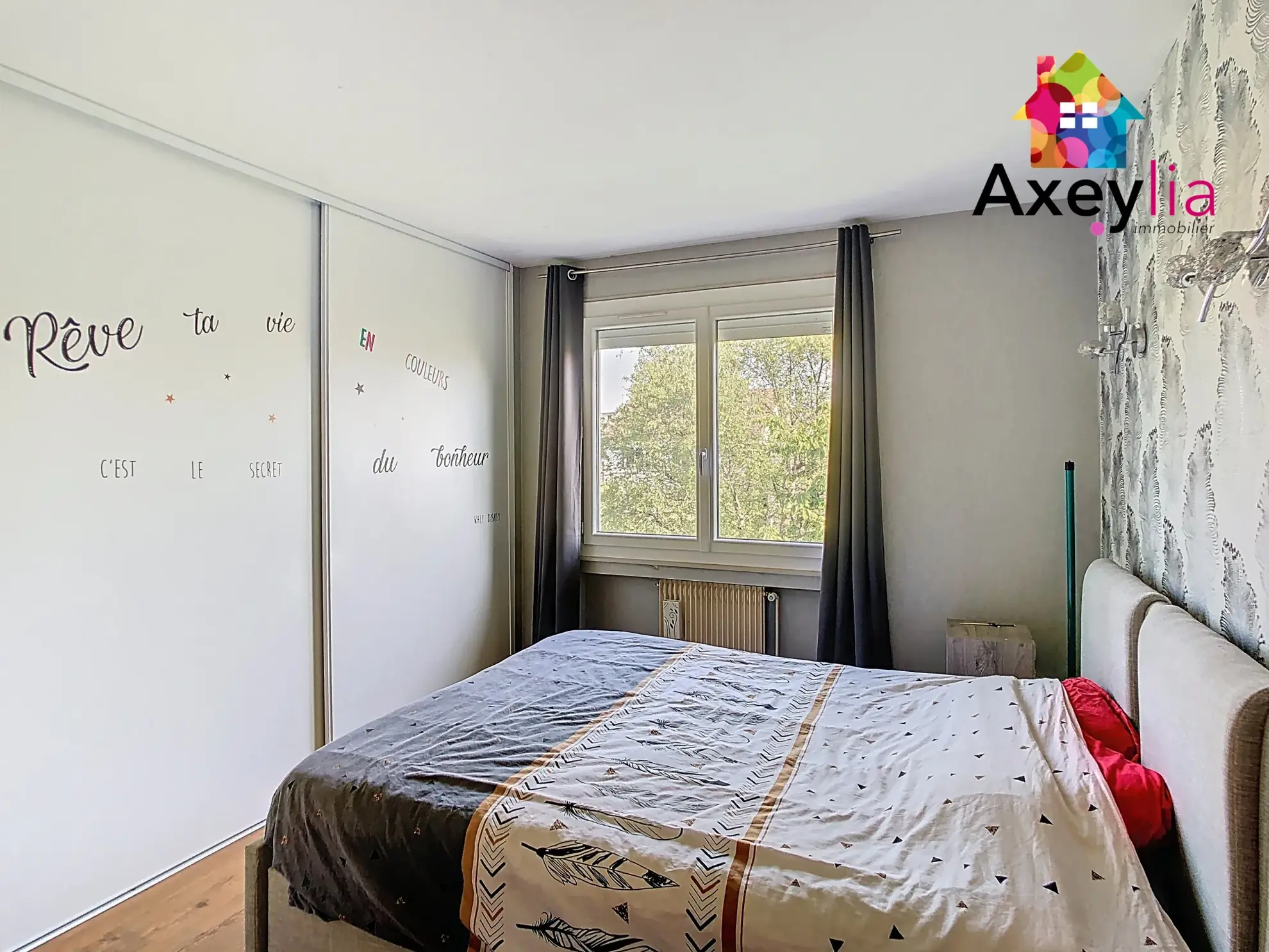 Maison 4 chambres avec terrain à Roanne, rénovée et spacieuse 