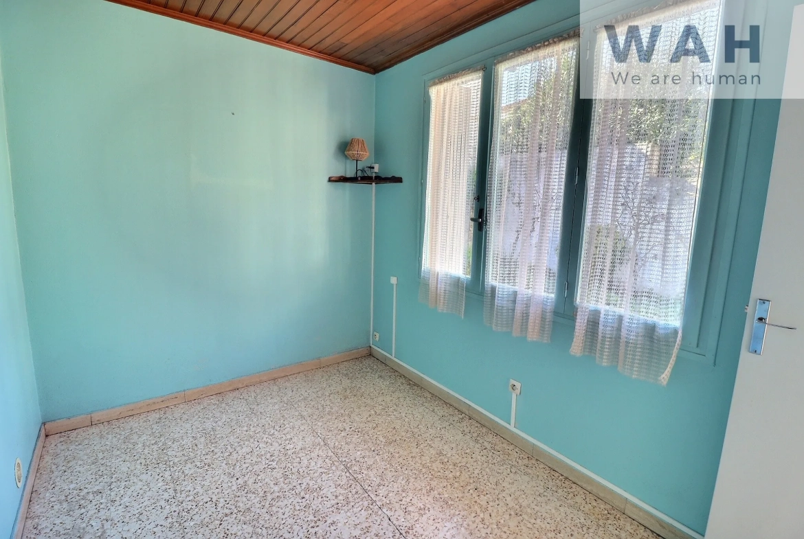 Maison de village 7 pièces à Lunel-Viel avec potentiel de rénovation 