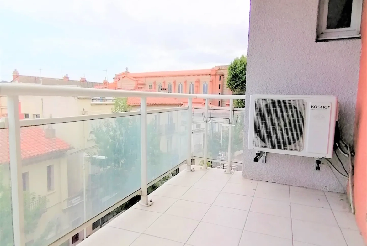Appartement T3 avec terrasse, parking et cave à Perpignan, Saint Martin 