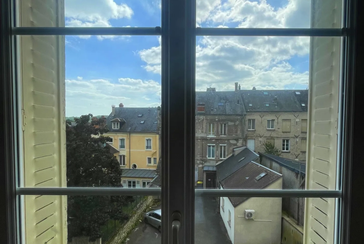 Bel appartement de 3 pièces à Étampes proche gare et commerces 