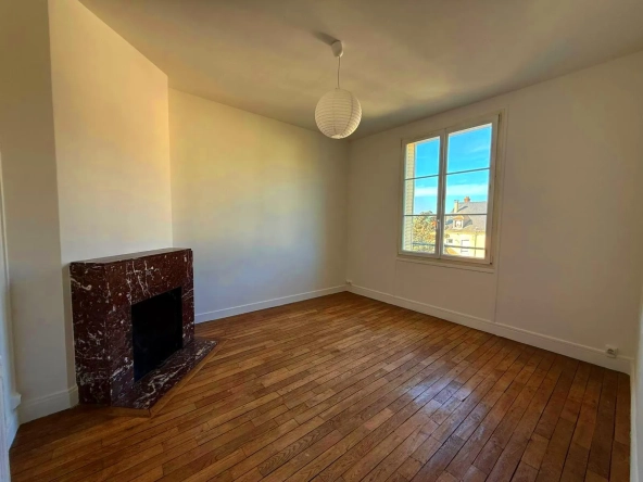 Bel appartement de 3 pièces à Étampes proche gare et commerces