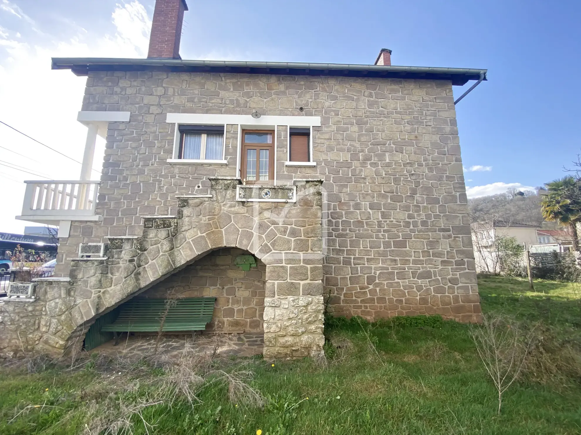 Charmante maison en pierre avec jardin à Brive-la-Gaillarde 