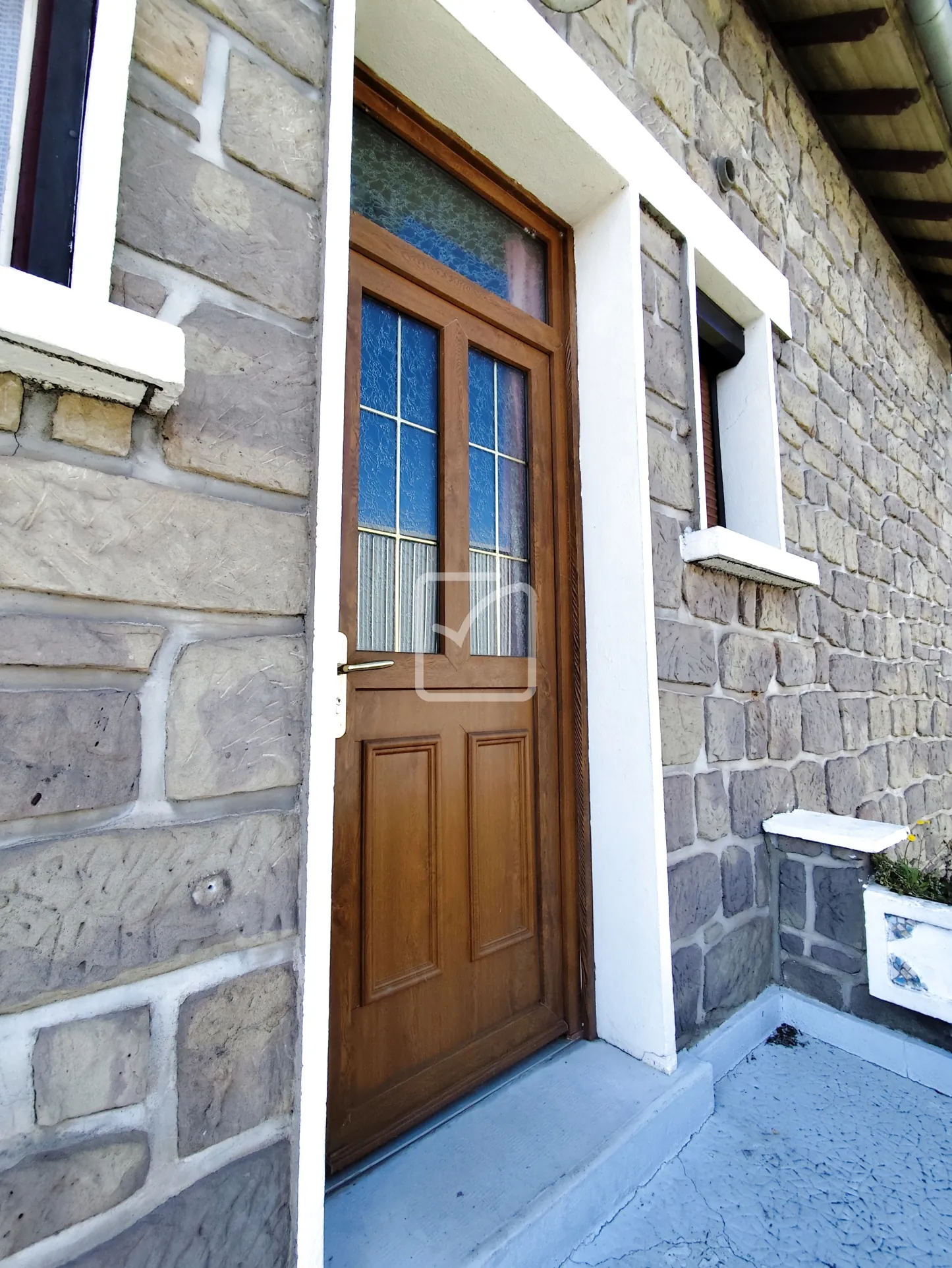 Charmante maison en pierre avec jardin à Brive-la-Gaillarde 