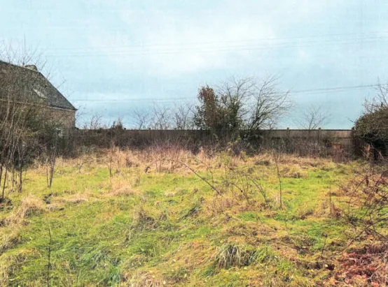 Maison de 7 chambres en vente aux enchères à Nottonville (28) - Prix départ 20 000 € 