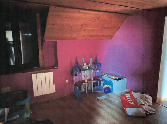 Maison de 7 chambres en vente aux enchères à Nottonville (28) - Prix départ 20 000 € 