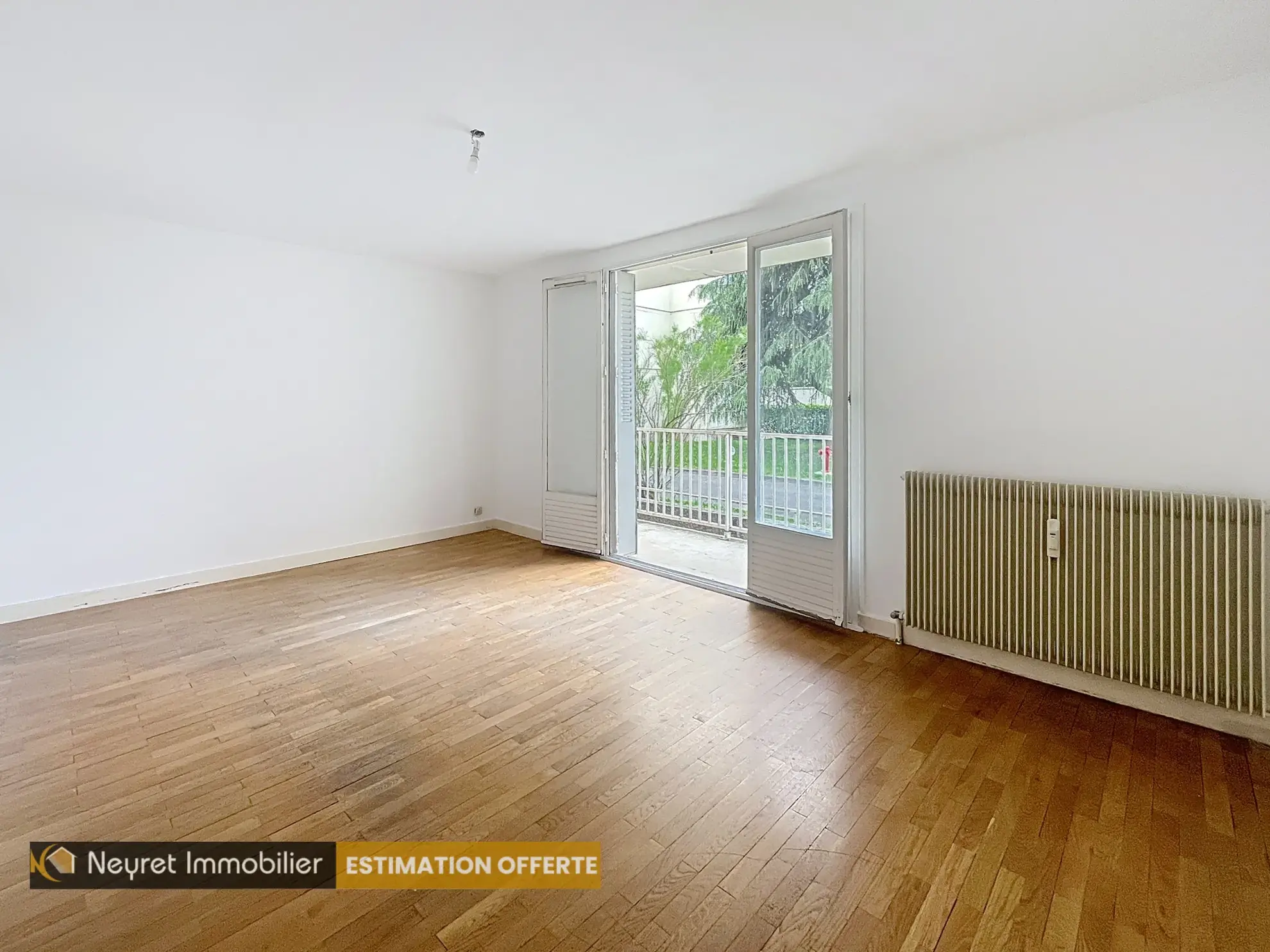 Vente appartement T3 de 64 m² à Oullins, proche du métro B, avec cave et parking 