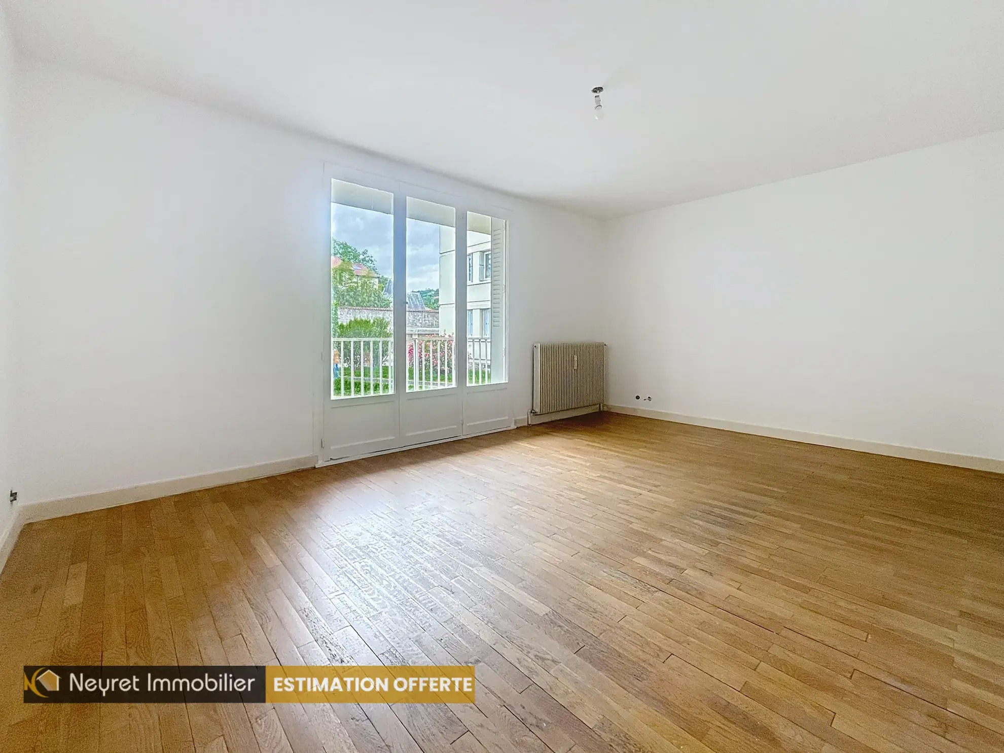 Vente appartement T3 de 64 m² à Oullins, proche du métro B, avec cave et parking 