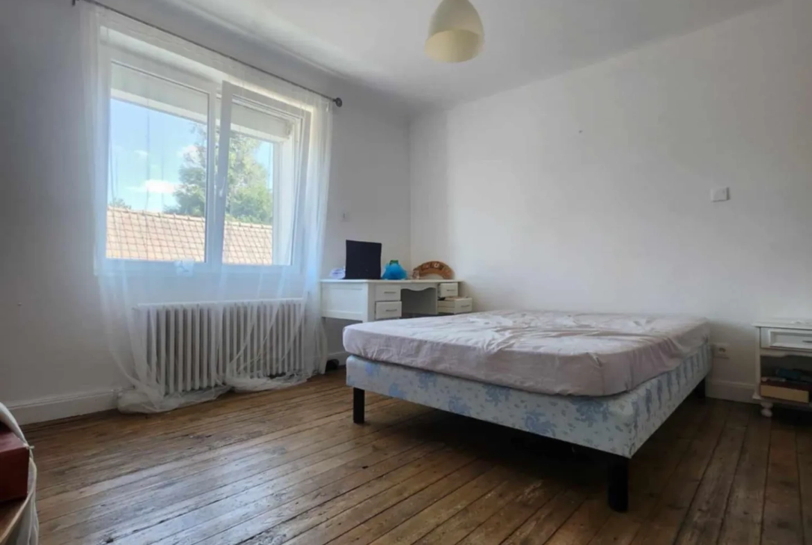 Maison de caractère avec jardin et 4 chambres à Allouagne - Secteur non inondable 
