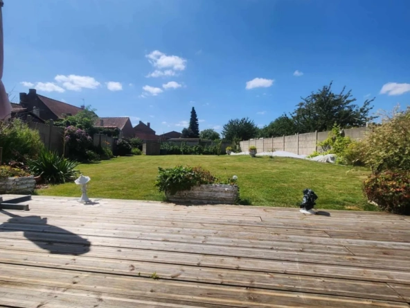 Maison de caractère avec jardin et 4 chambres à Allouagne - Secteur non inondable