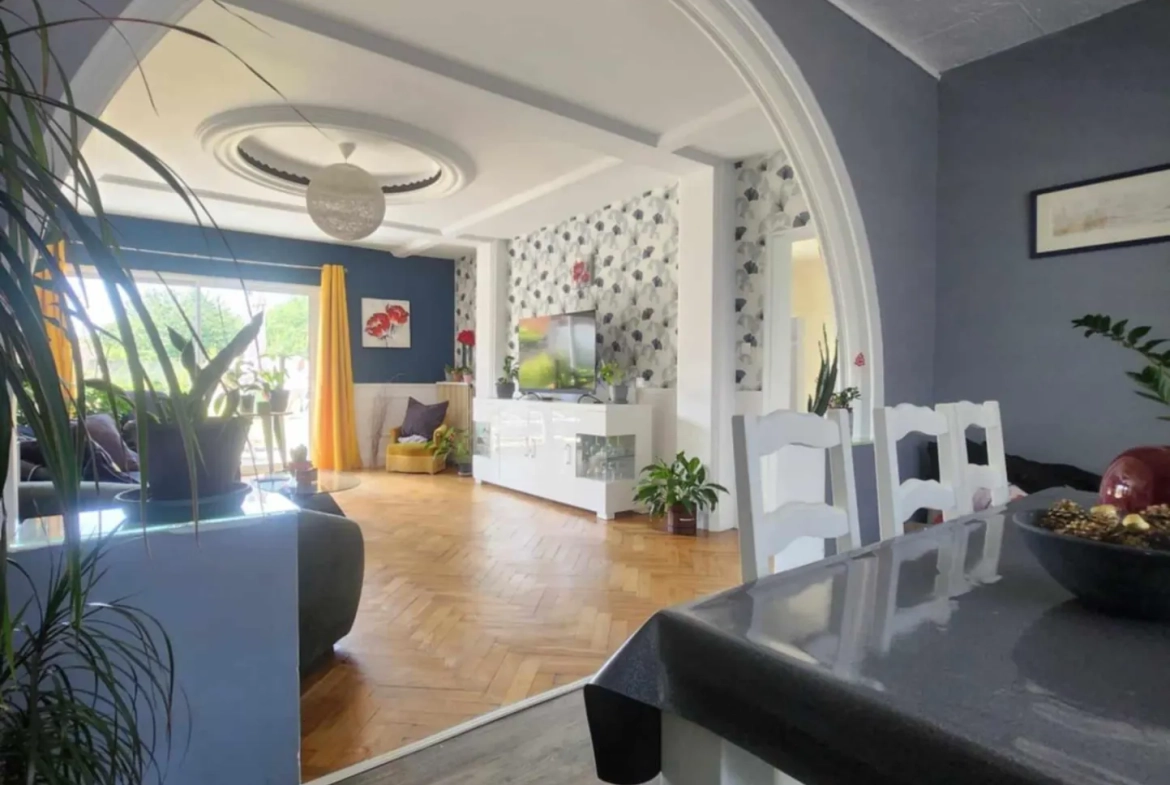 Maison de caractère avec jardin et 4 chambres à Allouagne - Secteur non inondable 