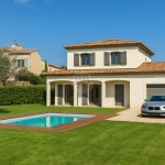 Terrain constructible rare aux Arcs-sur-Argens avec permis pour villa et piscine