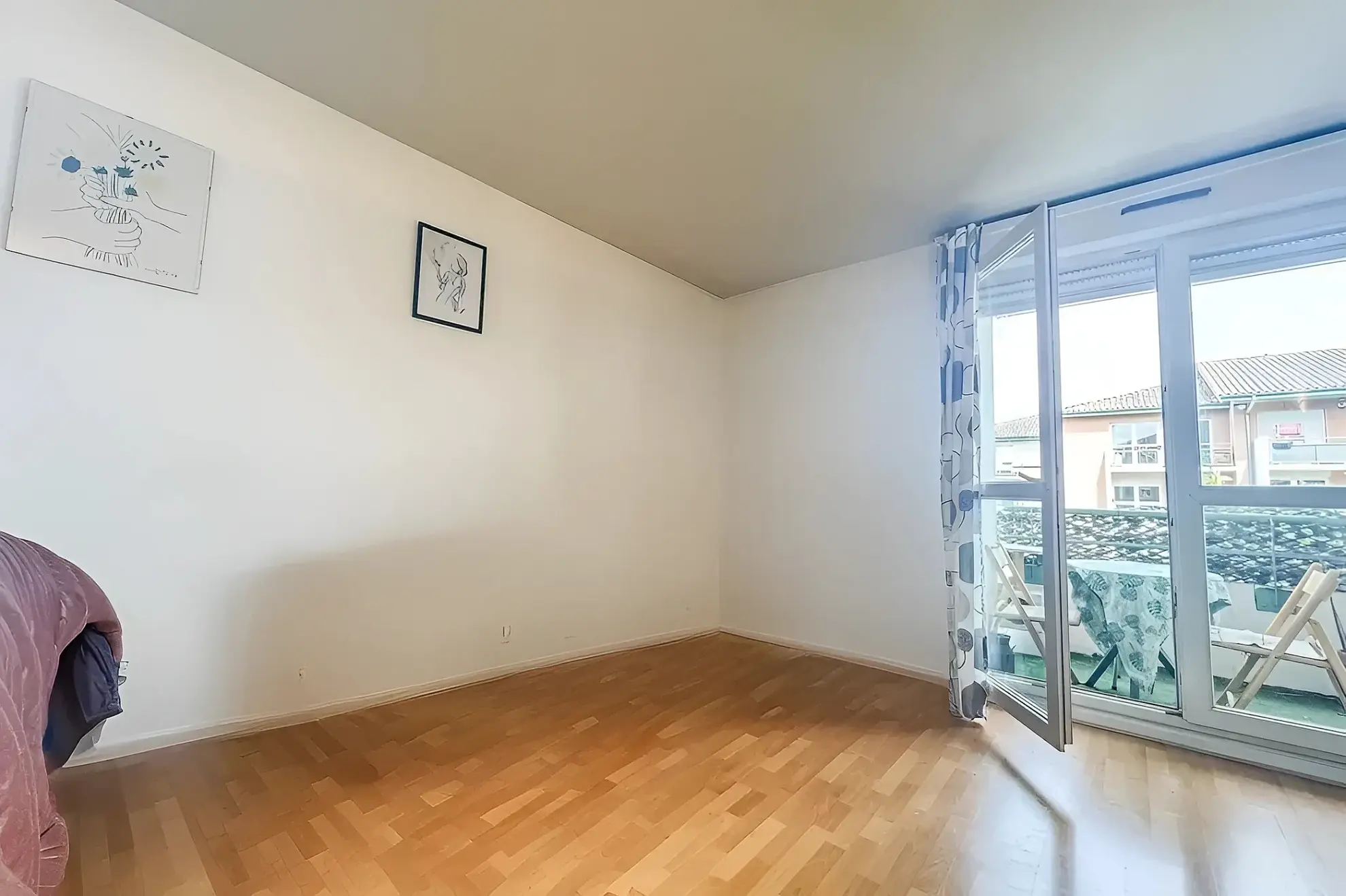 Appartement T3 avec terrasse, garage et piscine à Toulouse - Opportunité d'investissement 