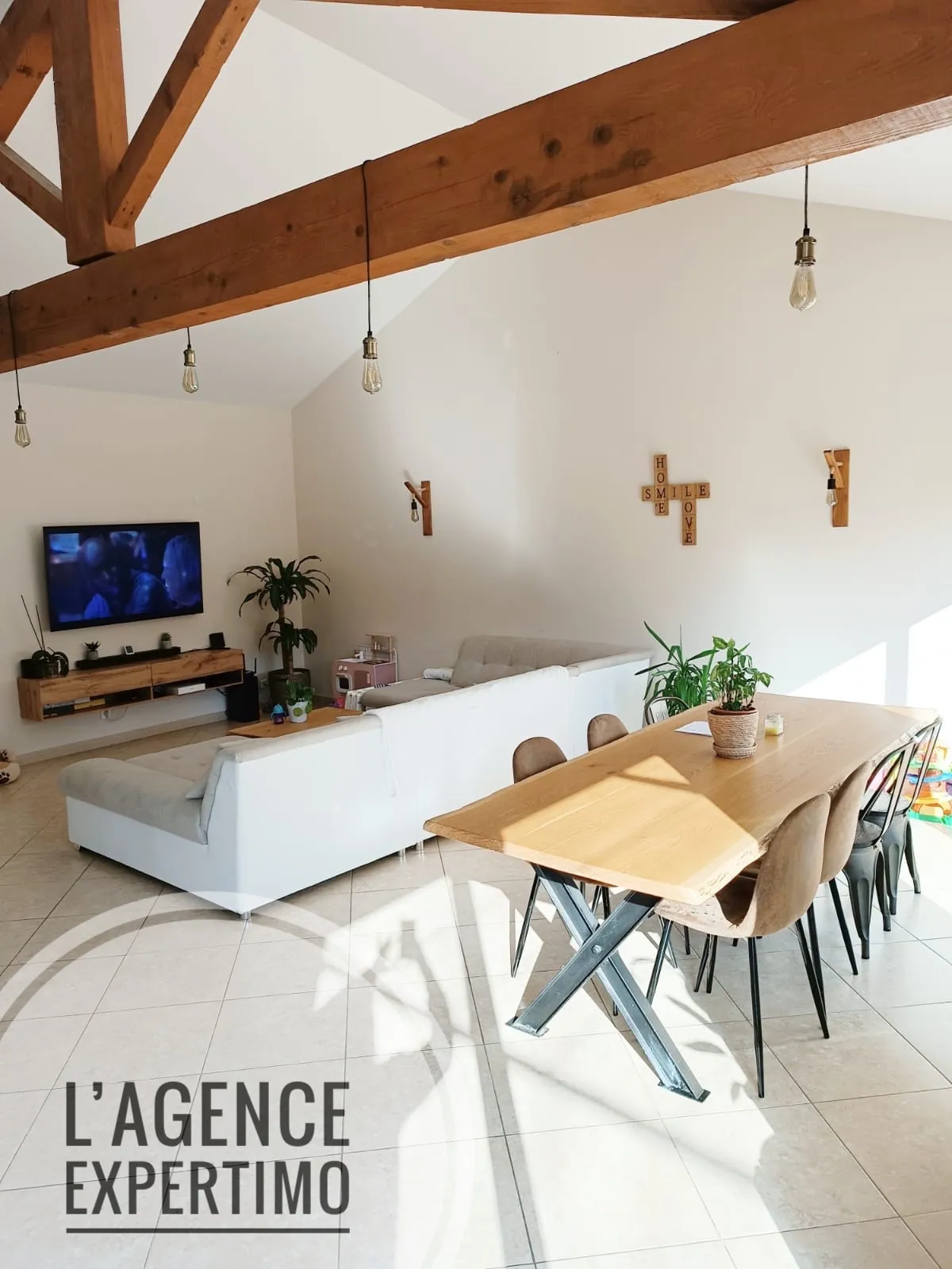 Belle maison à Bollène avec jardin, terrasse et double garage 