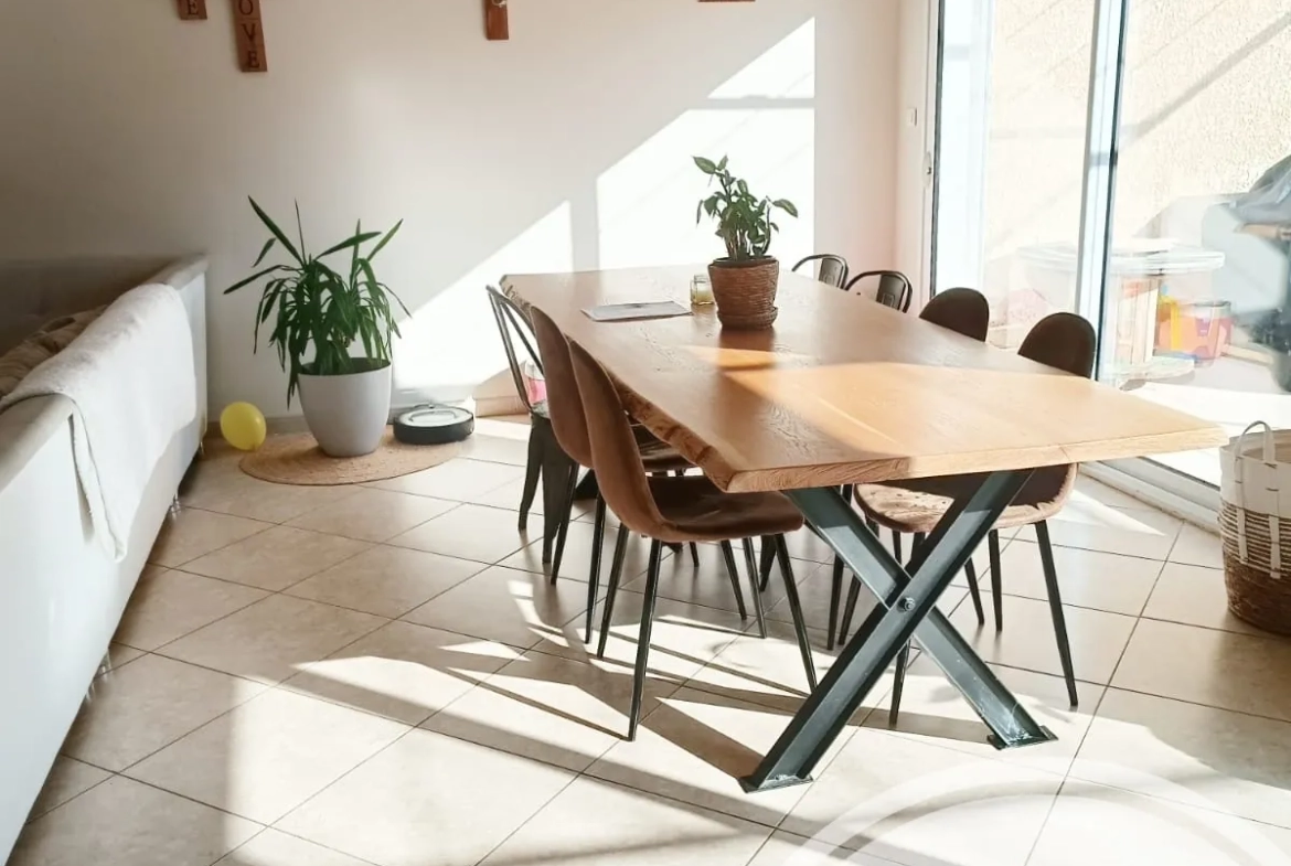 Belle maison à Bollène avec jardin, terrasse et double garage 