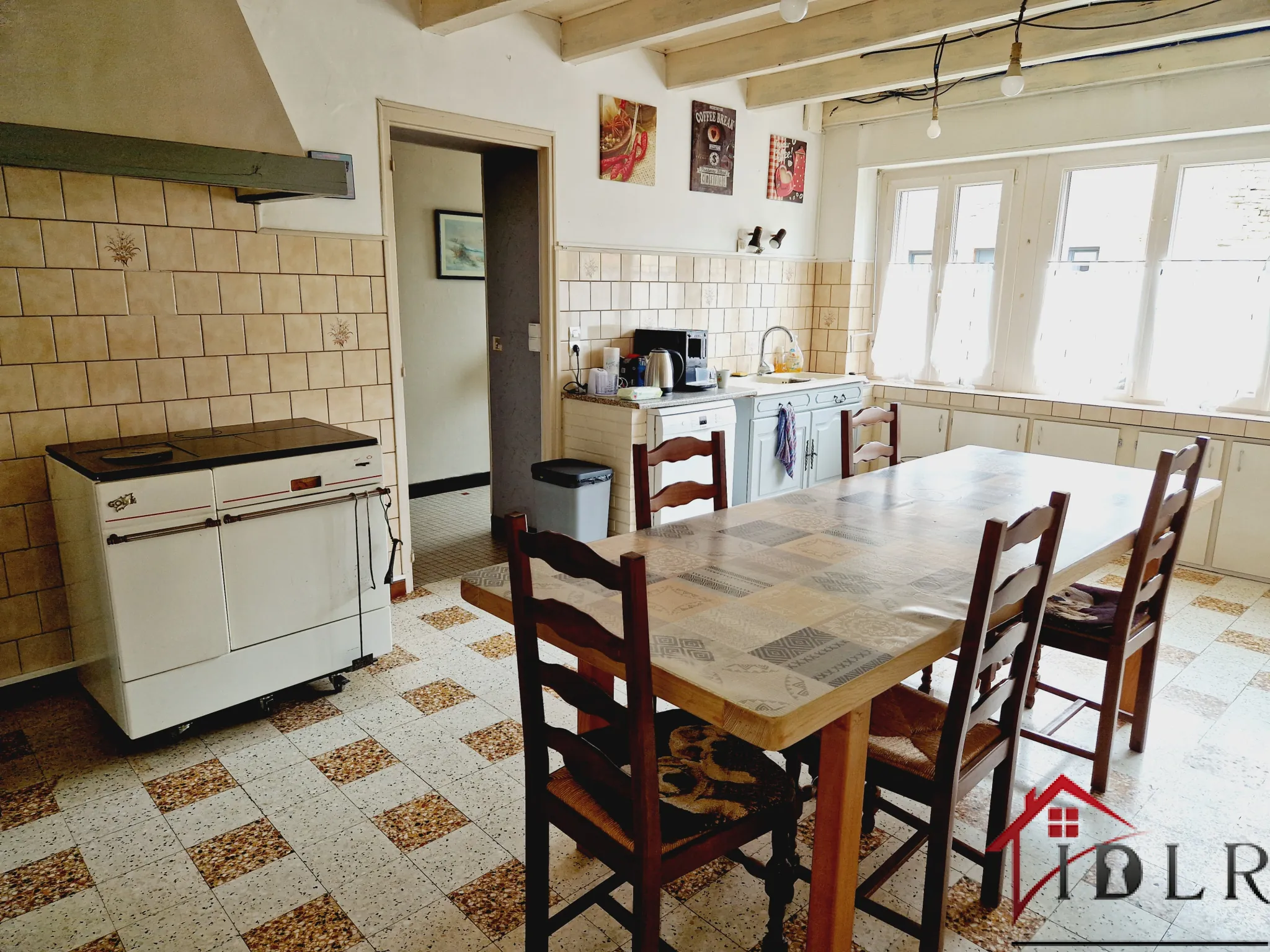 Belle maison familiale de 189 m2 avec grand terrain clos à Fayl Billot 