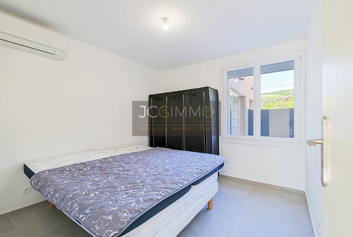 Appartement T3 Rénové avec Terrasse et Parking à La Farlède 