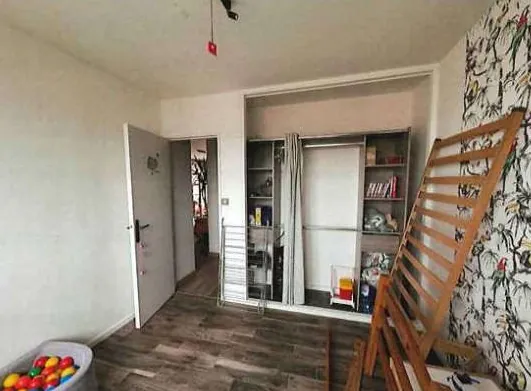 Appartement à vendre à Dijon lors d'une vente aux enchères - 2 chambres et parking 