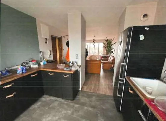 Appartement à vendre à Dijon lors d'une vente aux enchères - 2 chambres et parking 