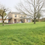 Maison 6 pièces de 135 m² avec jardin à Ville Dieu La Blouère