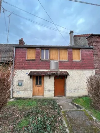 Villa à Hermes de 66 m² avec 2 chambres et grand terrain, vente aux enchères