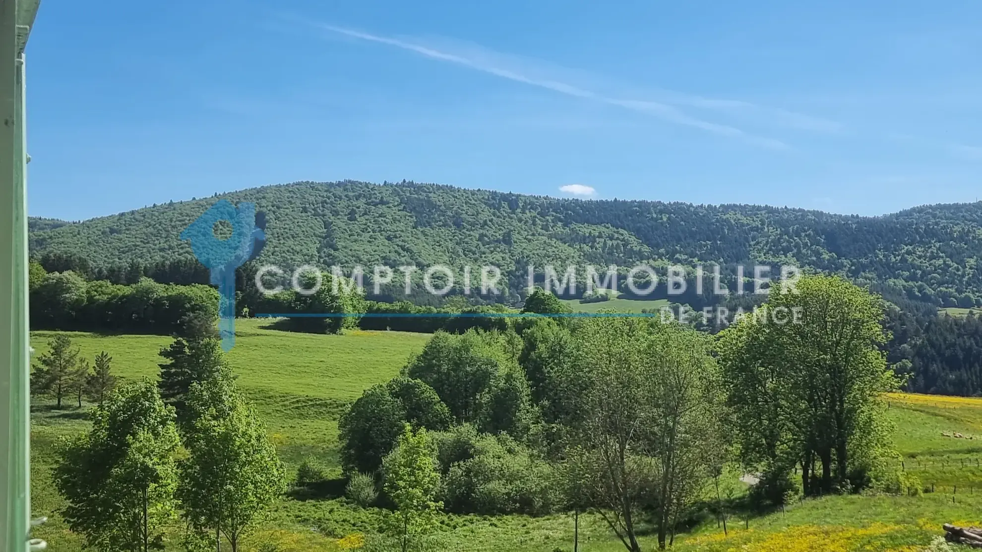 Maison ardéchoise rénovée avec terrain proche du lac d’Issarles 