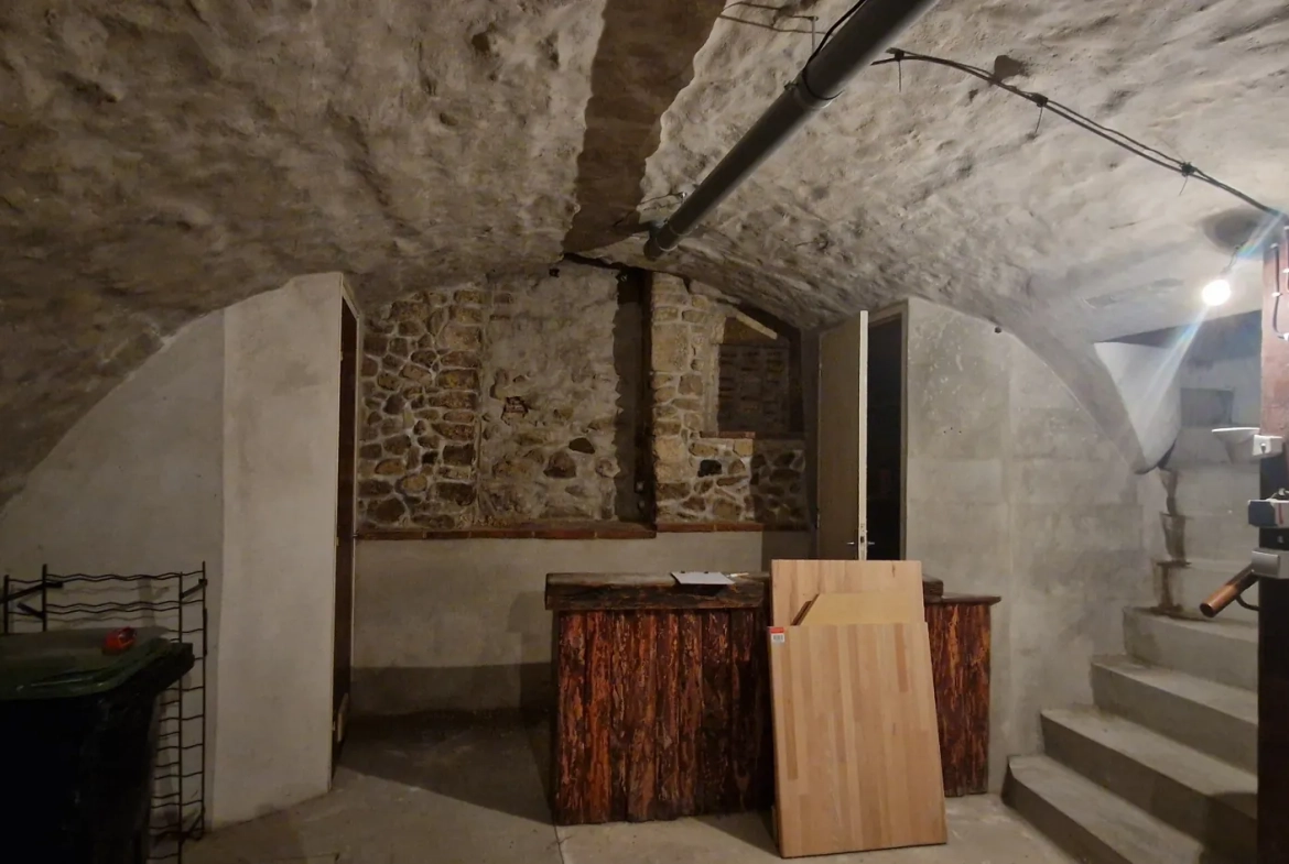 Maison de ville de 110 m² à Bazas – Idéal investisseur ou primo-accédant 