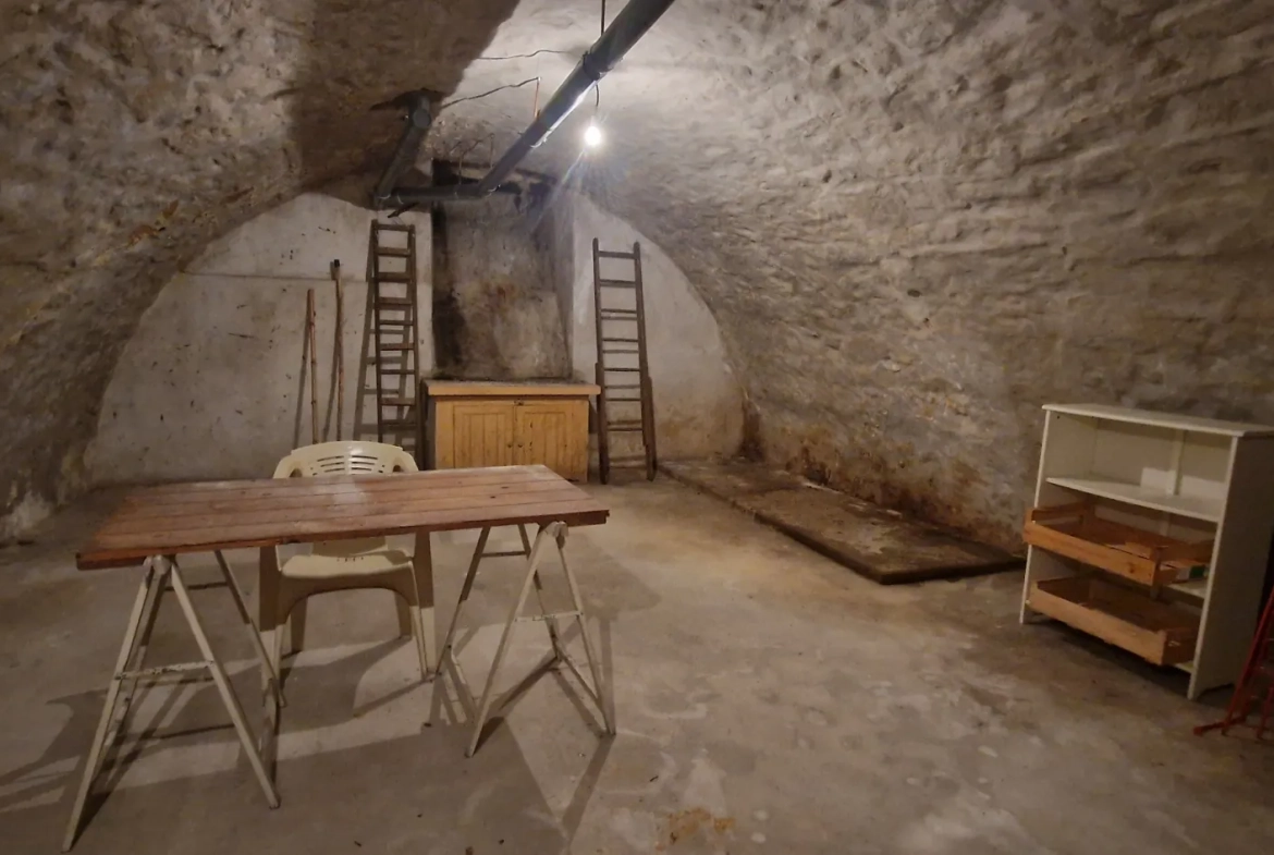 Maison de ville de 110 m² à Bazas – Idéal investisseur ou primo-accédant 