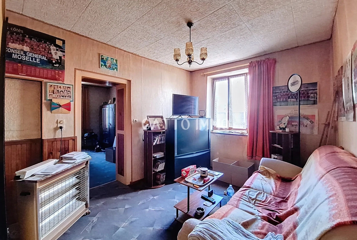 Maison à Vigy de 127m² avec potentiel d’investissement ou familial 