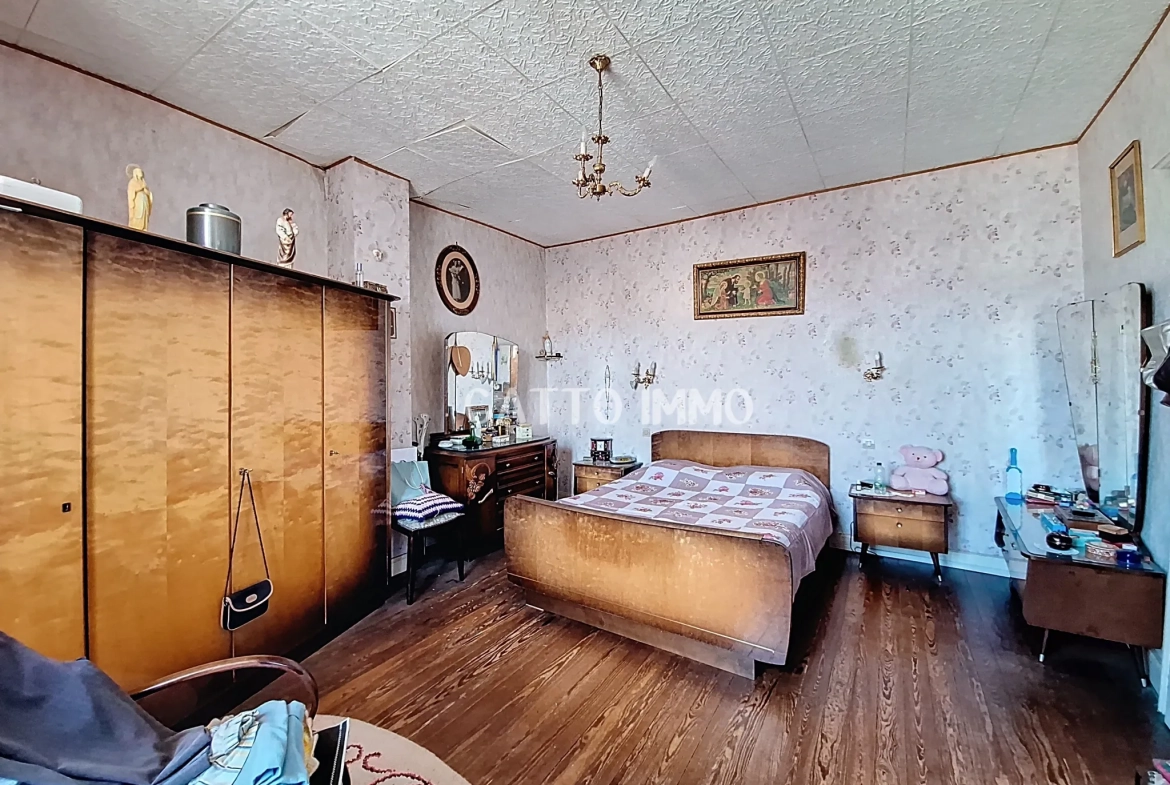 Maison à Vigy de 127m² avec potentiel d’investissement ou familial 
