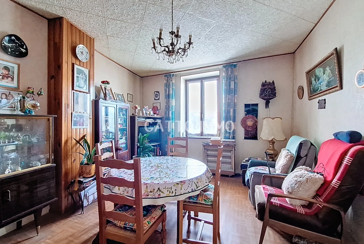 Maison à Vigy de 127m² avec potentiel d’investissement ou familial 