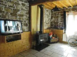 Villa T6 à Nébias avec 5 chambres, prix de départ 79 000 € - Achat en vente aux enchères 